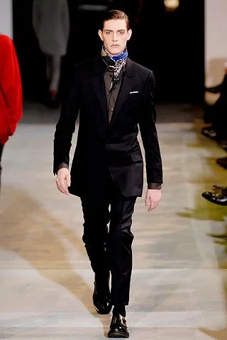Look 30